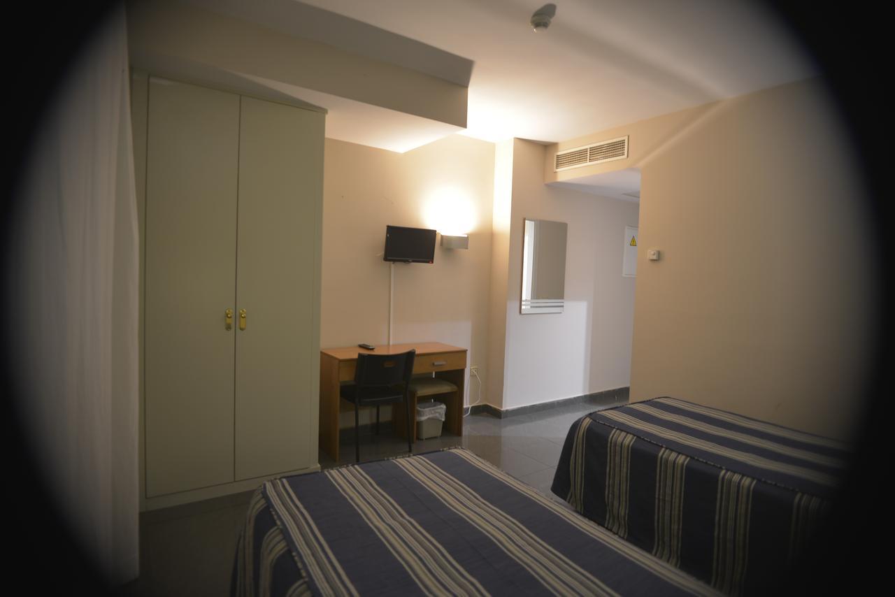 Hotel Velilla เบลีญา เด ซานอันโตนิโอ ภายนอก รูปภาพ