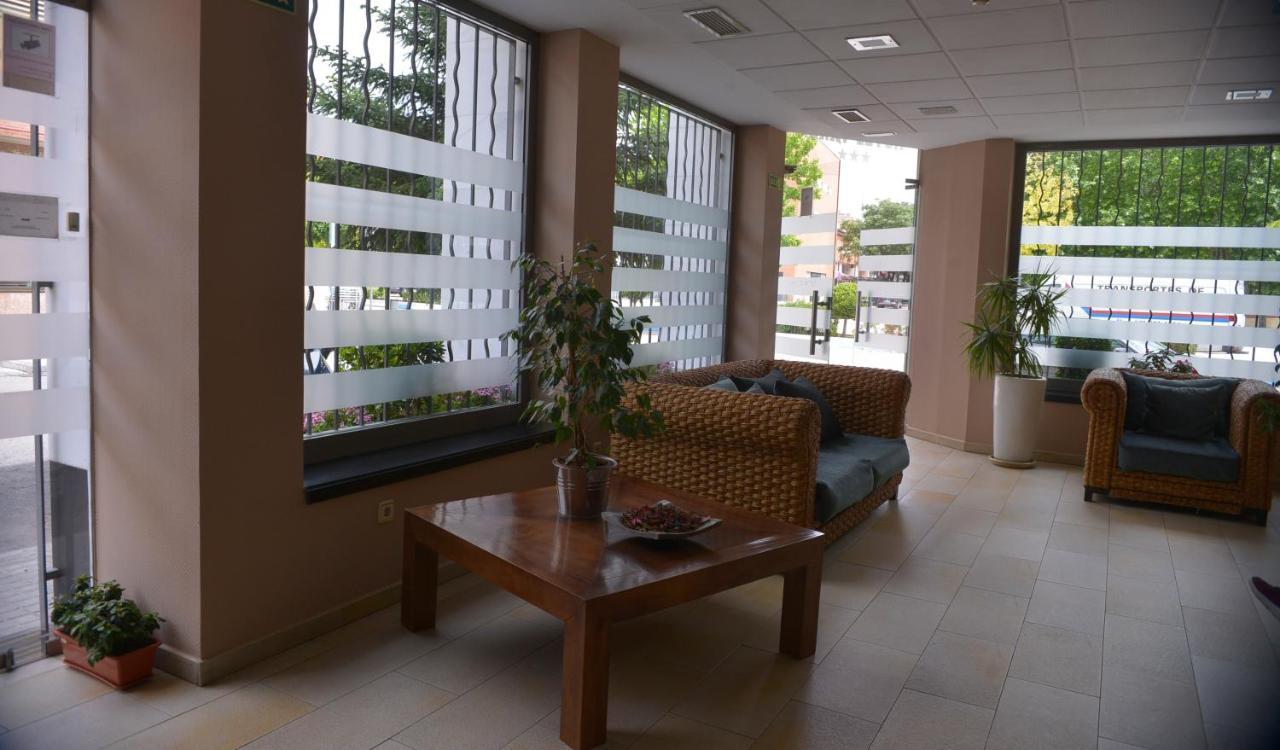 Hotel Velilla เบลีญา เด ซานอันโตนิโอ ภายนอก รูปภาพ